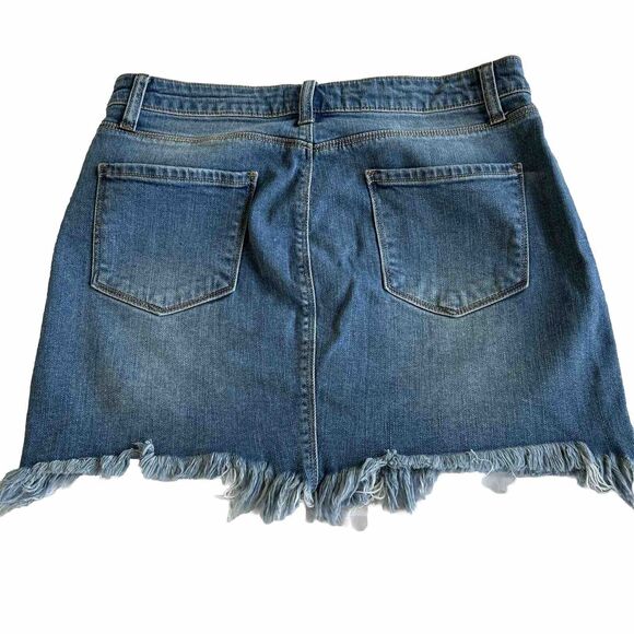 Cello Jeans Mini Skirt Large Blue Raw Hem Light Wash Distressed Whiskered - Picture 5 of 12